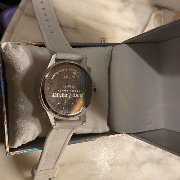 Perfect Juicy Couture watch white w black lettering works great like new - Picture 5 of 8